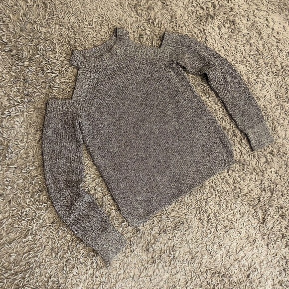 Rag & Bone Dana Cold Shoulder Marked Knit Sweater Size XS EUC - Picture 7 of 12